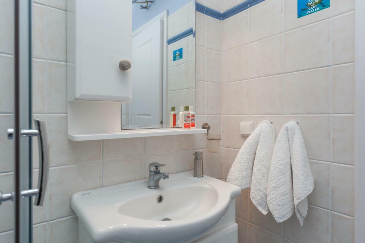 Just Blue With Amazing Sea Views In Piso Livadi Villa Exterior photo