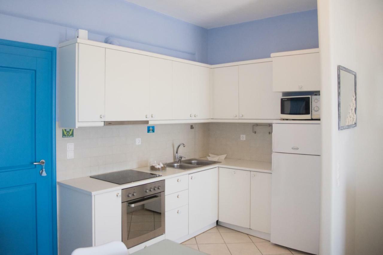 Just Blue With Amazing Sea Views In Piso Livadi Villa Exterior photo